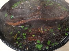 -小龙大肉面馆