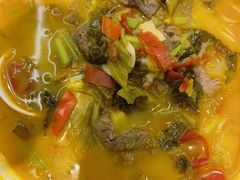 -粉小主·贵州酸汤牛肉粉(南京仙林金鹰店)