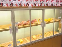 面包甜点陈列柜-奈雪的茶(南山大冲一期店)