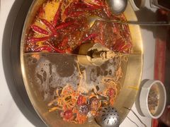 -小龙翻大江文化火锅(宽窄店)