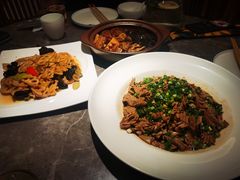 爆炒腰花-闫府私房菜·百年鲁菜(恒隆店)