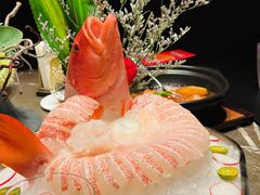 -海派悦庭·海胆烧麦·新融合菜(凯德广场店)