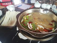 清汤牛肉锅-汉源贡嘎湖生态黄牛肉(贡嘎湖商务酒店)