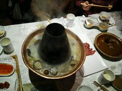 -羊家胡同·龙虾烧烤火锅(龙汇路店)