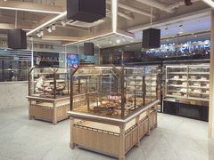 面包甜点陈列柜-美俪家族(江南摩尔店)