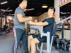 -享受健身·美体塑形馆