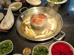 -好汉锅园林秘制老火锅 柴火霸王鸡(金沙店)