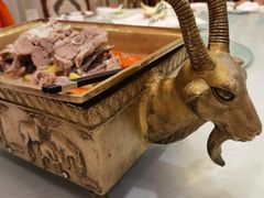 -汗腾格里·风味餐厅(新疆驻京办店)