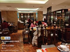 -美乐食街(小南店)