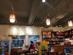 -肖肖酸萝卜鱼火锅(总店)