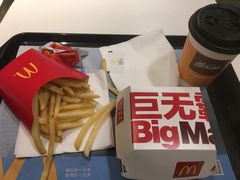 -麦当劳(广州新港东路第二分店)
