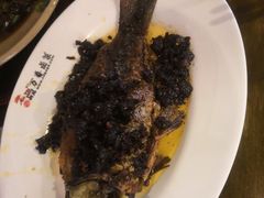 -老鼎万春卤菜(鹭湖宫8区店)