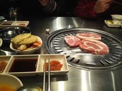 -韩聚屋韩国烤肉餐厅(新北万达店)