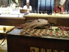 -雍和会海鲜姿造自助(湖东路店)