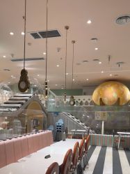 -奈尔宝·儿童乐园·亲子餐厅(华采天地店)