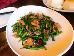 韭菜炒小河虾-烧肉馆(古北水镇景区店)