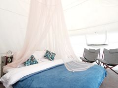 -硗碛藏寨·神木垒景区