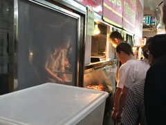 -上海枇杷烤鸭(燕丰商场店)