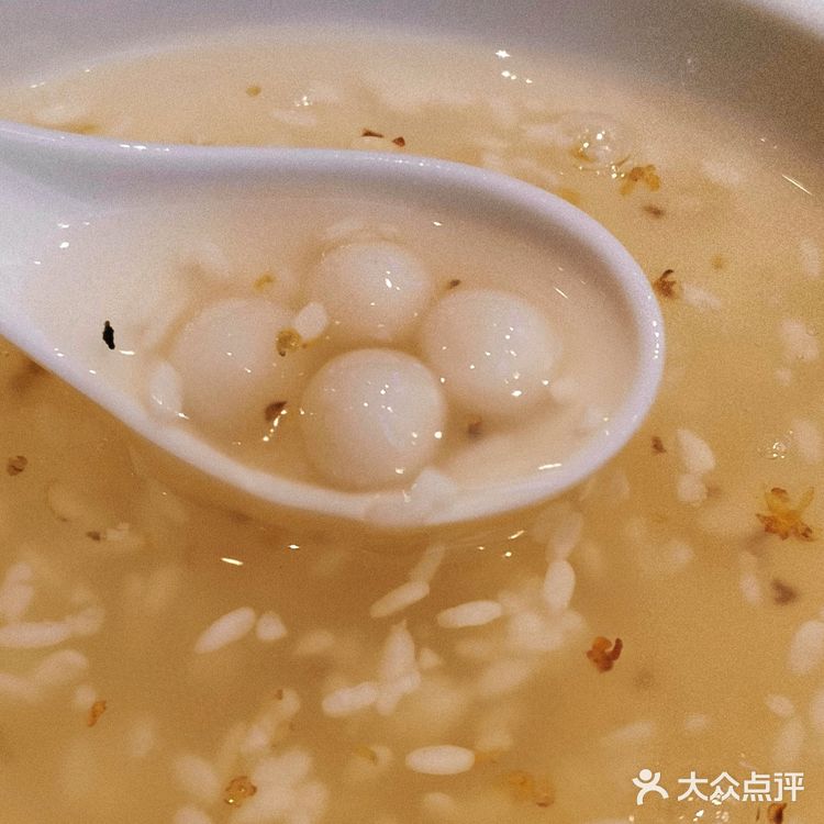 总要来趟无锡吧｜来常盛香尝尝生煎和酸辣汤