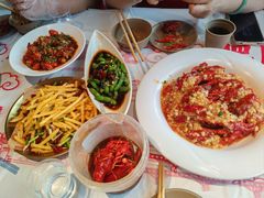 -肥肥虾庄·金牌油焖大虾(杨园滨江时代walk店)