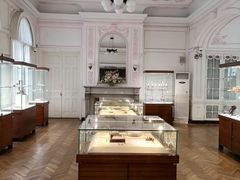 -上海市工艺美术博物馆