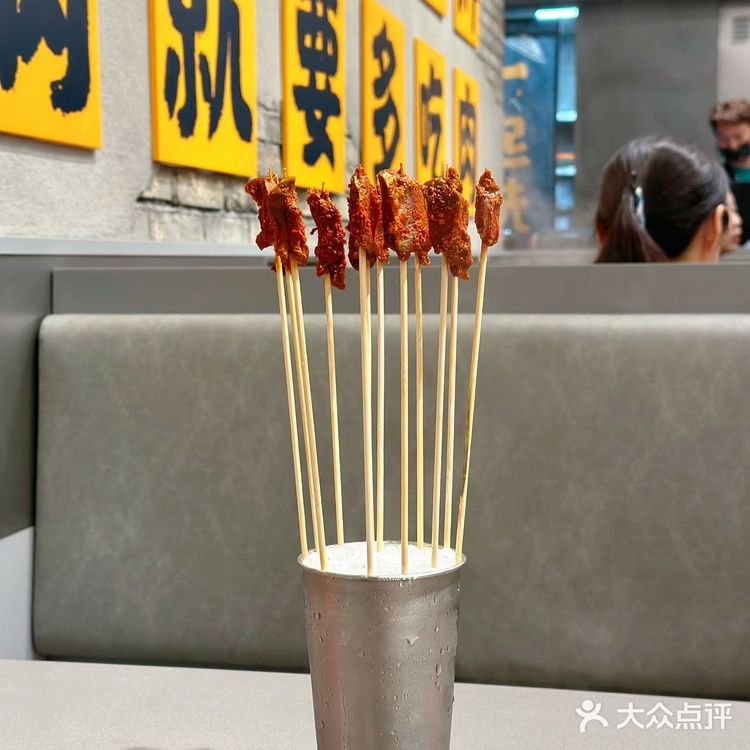 怂火锅开来南山了!排队三小时也要吃的开心火锅