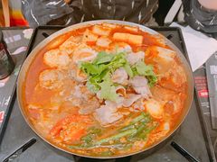 招牌臭臭锅-8锅臭臭锅·正宗台湾小火锅(中心五路店)