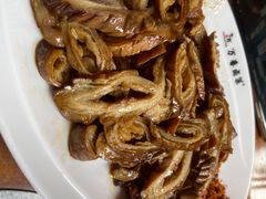 -老鼎万春卤菜(五代传承创始老店)