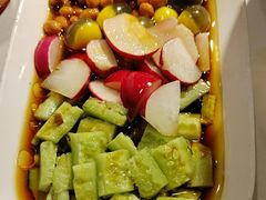 -巴特餐饮6加1音乐餐吧·新疆菜