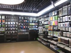 -颐高数码广场(邯郸路店)