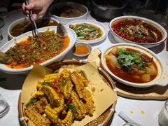 -院8里·小聚园老川菜(九眼桥店)