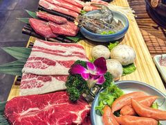 -明洞阿姨·韩式酱蟹烤肉·创意料理(三元桥店)