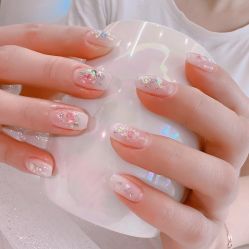 -屿晴·科技美肤SPA美甲美睫