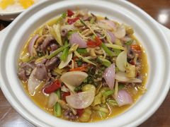-叁煨蹄花·下饭盐帮菜(人民广场店)