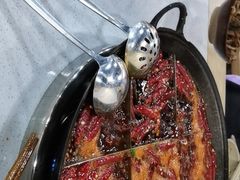-正贰捌经重庆老火锅(建设路店)