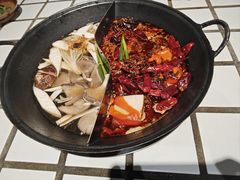 -贰回巷火锅馆(钟楼店)