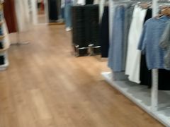-优衣库(北京首开福茂宋家庄购物中心店)