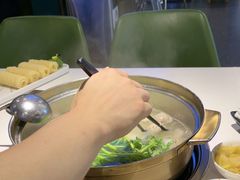 -烹然四季椰子鸡火锅(姚家园万象汇店)