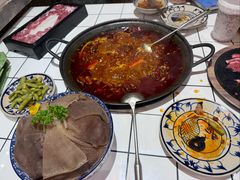 -旧街市鲜货老火锅(大光路店)