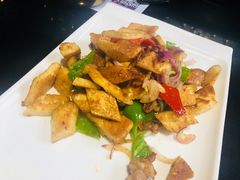 -木卡买提新疆餐厅·清真(新里海顿公馆店)
