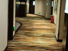 -昆明朗威酒店(昆明站火车站双桥夜市风情街店)