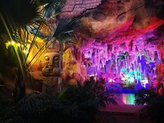 -沈阳龙润夏宫温泉水乐园