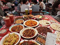 -辣小鲜·南昌大排档(船山路店)