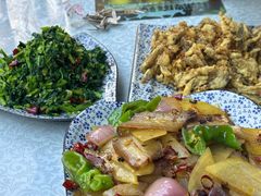-秦扬居特色菜馆(上王村)