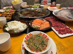 -憨孃孃·重庆老火锅(红山黑金店)