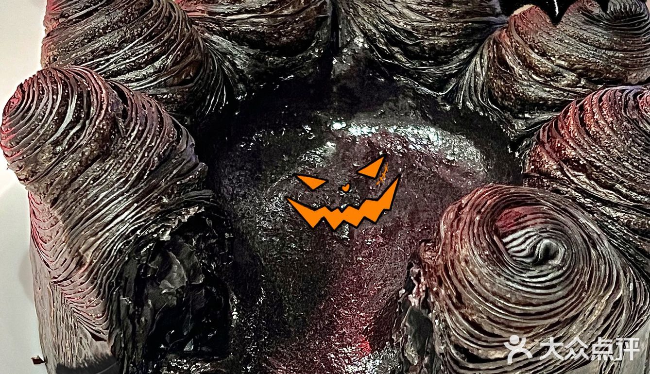不给糖就吃块蛋糕吧🎃我是万圣节小机灵gui