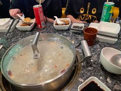 -一席地·本地鸡窝·杭帮鸡火锅(萧山银隆百货店)