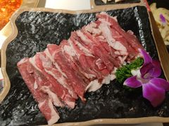 手切羔羊后腿肉-捞三国美蛙鲜鱼火锅(茂业店)