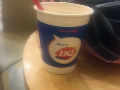 暴风雪-DQ·蛋糕·冰淇淋(新佳丽店)