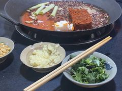 -星鸿社重庆老火锅(燃灯寺分店)